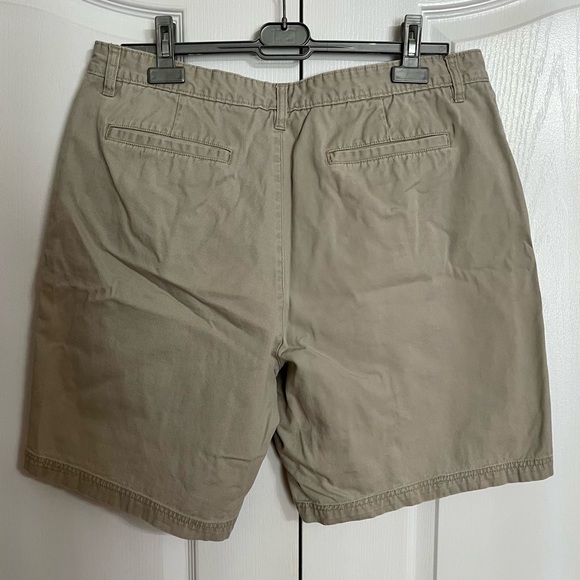 🌼3/$15 George Shorts - Picture 2 of 4